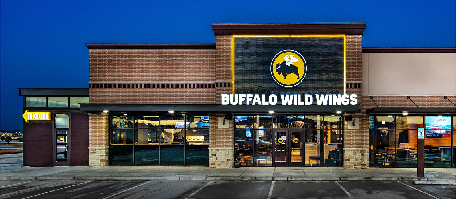 Is Buffalo Wild Wings Dining Room Open